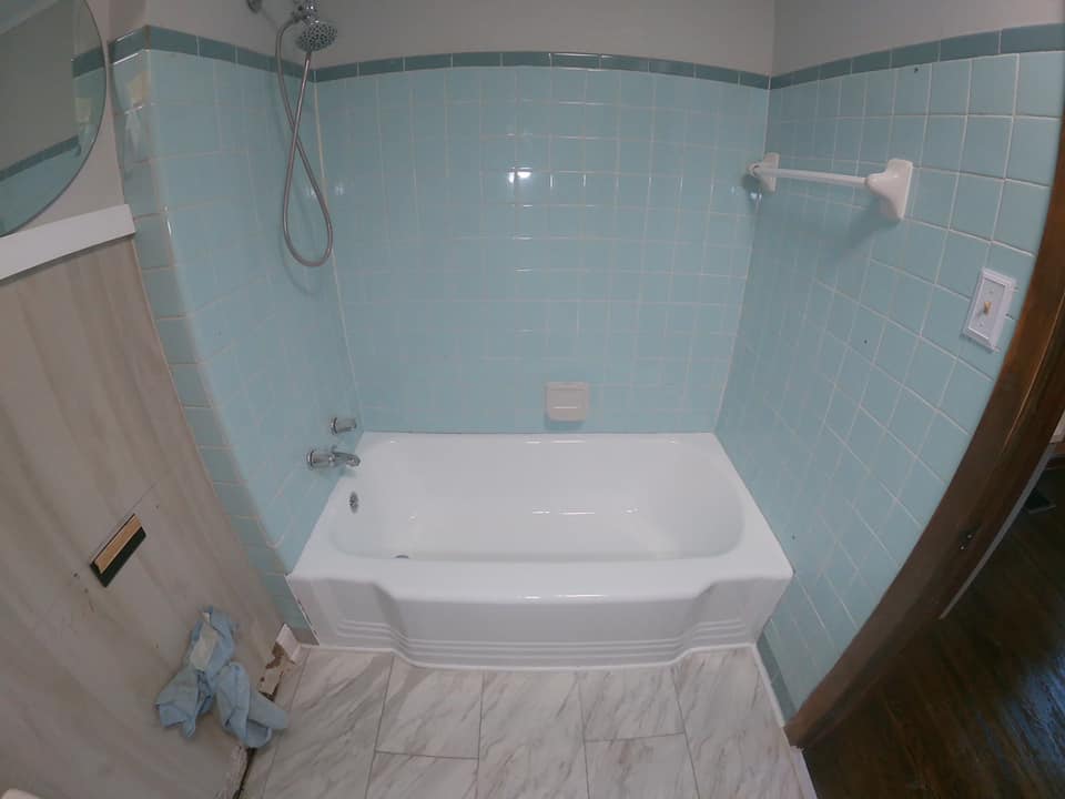 after-standard-style-bathtub-refinishing-in-tricities-tn